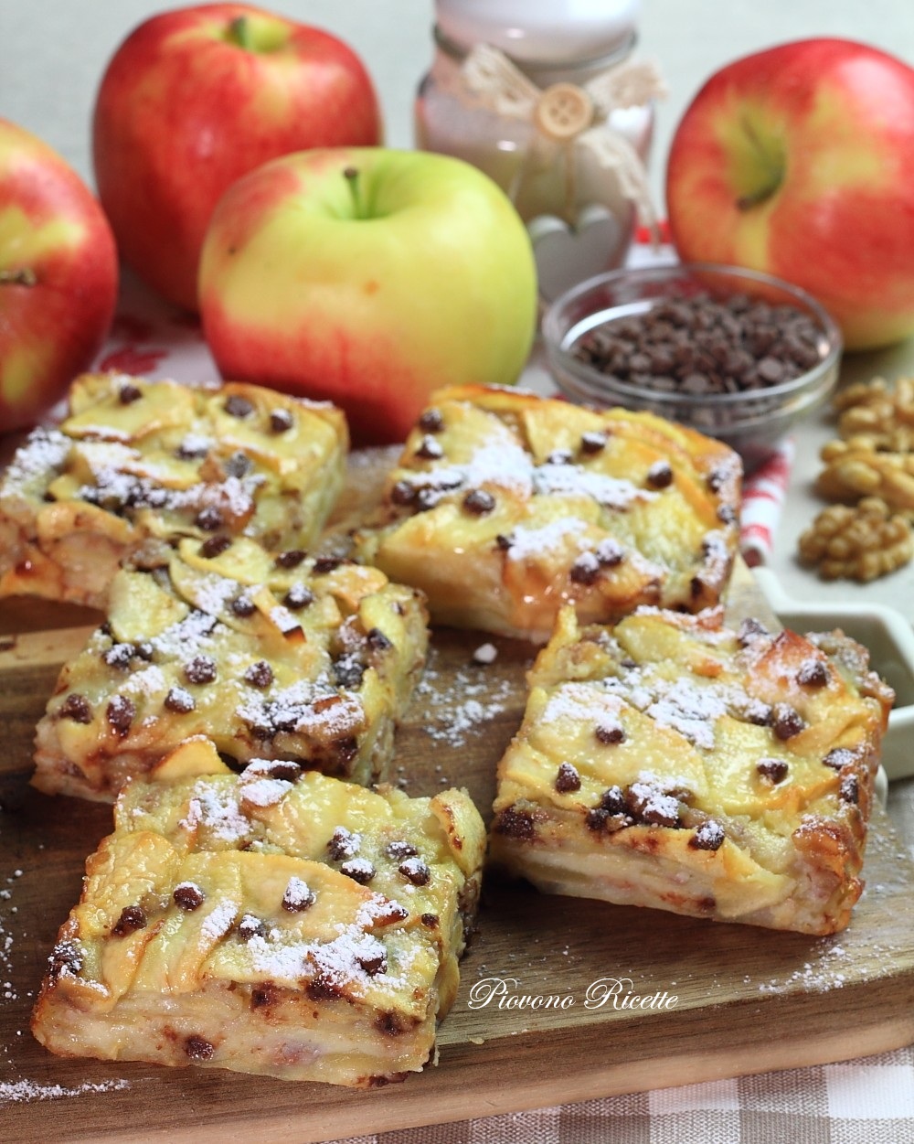 Torta tutte mele noci e gocce di cioccolato - Piovono Ricette
