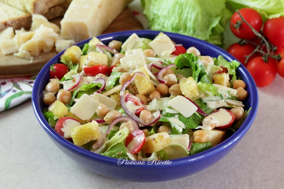 insalata di ceci e lattuga