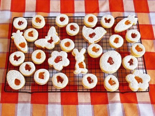 BISCOTTI ALLA MARMELLATA DI PASQUA