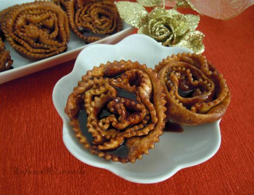 Cartellate (cartddat) – ricetta tipica