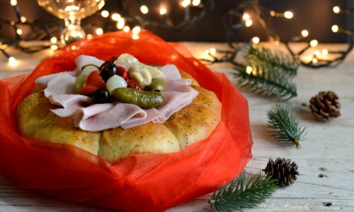 Fiore di pan brioche - centrotavola natalizio