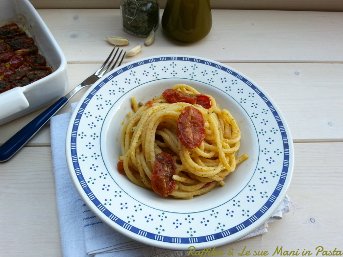 Spaghettoni con pomodorini confit