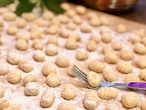 Gnocchi di zucca e patate burro, salvia e parmigiano