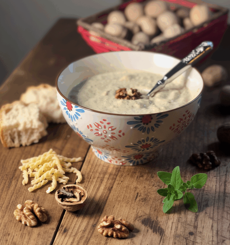 La vera salsa di noci genovese senza panna