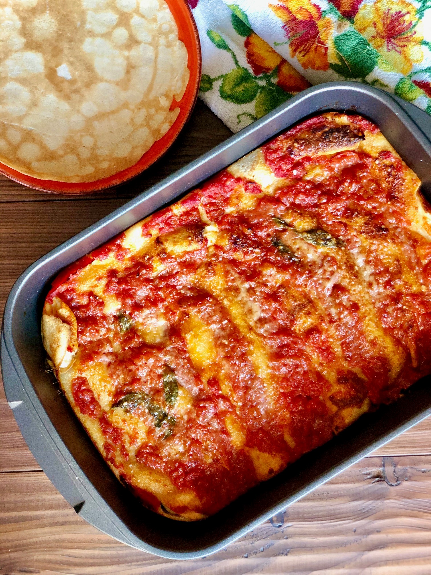 Crespelle con ricotta al pomodoro