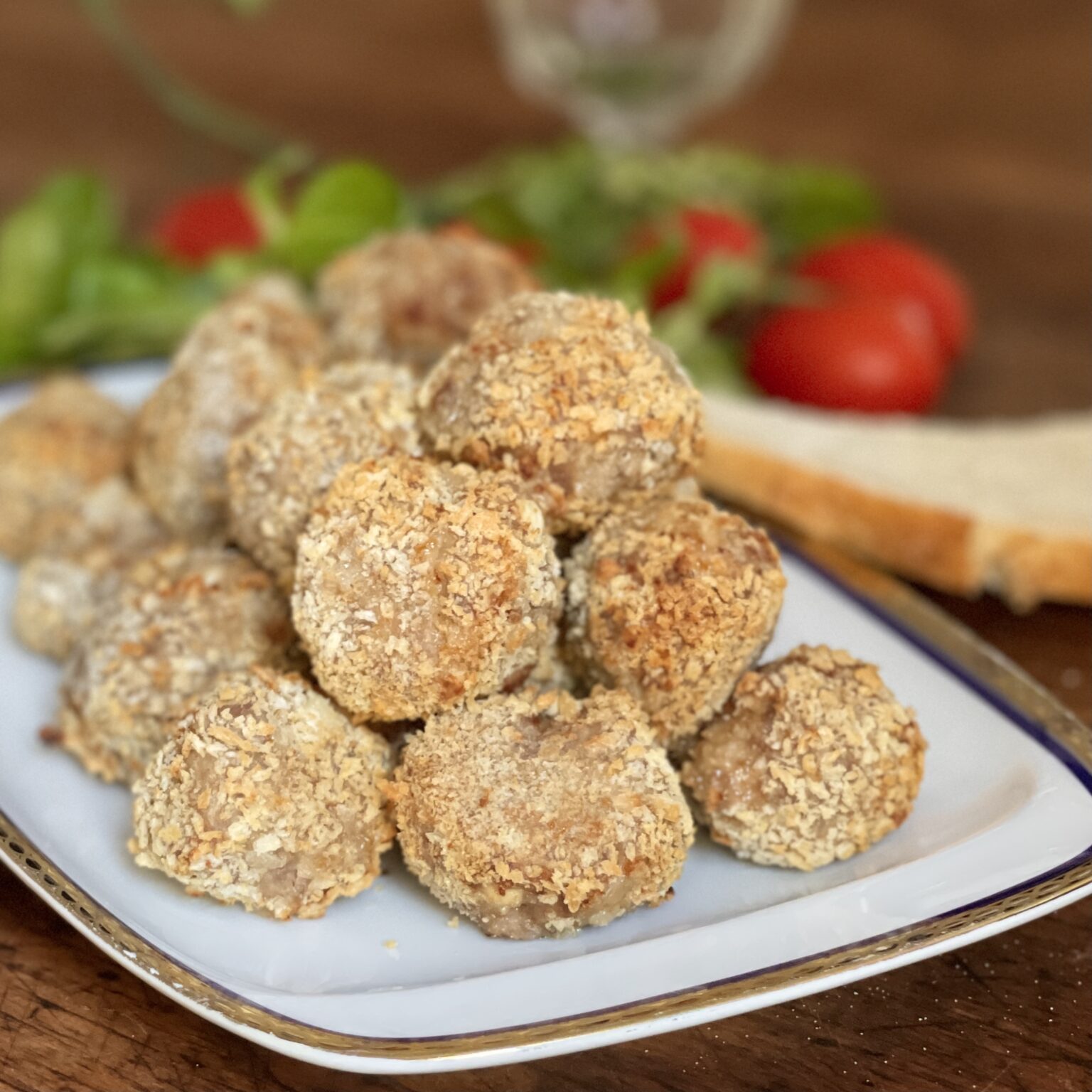 Le polpette di carne con la friggitrice ad aria sono morbide e croccanti