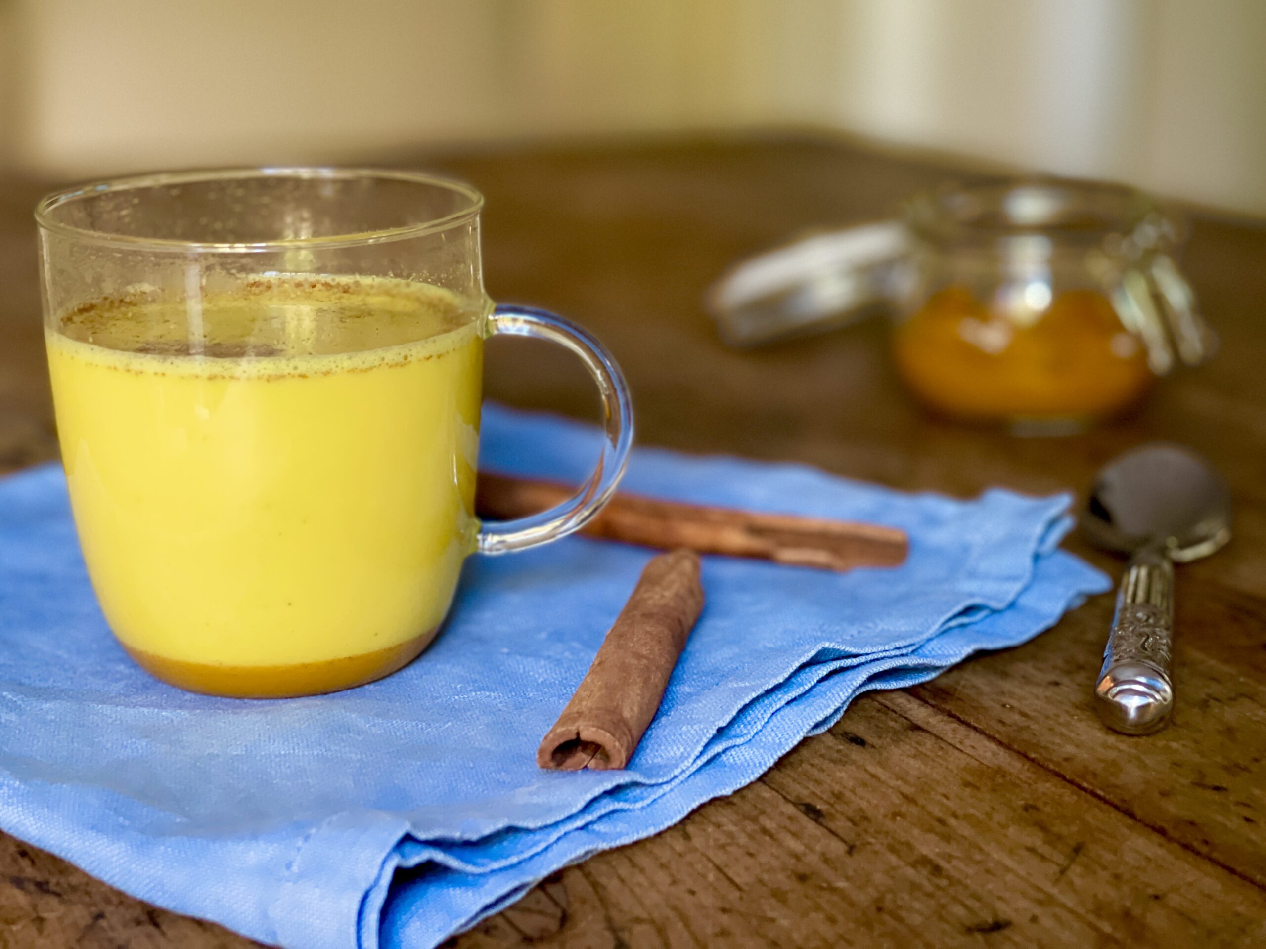 Golden milk - latte d'oro