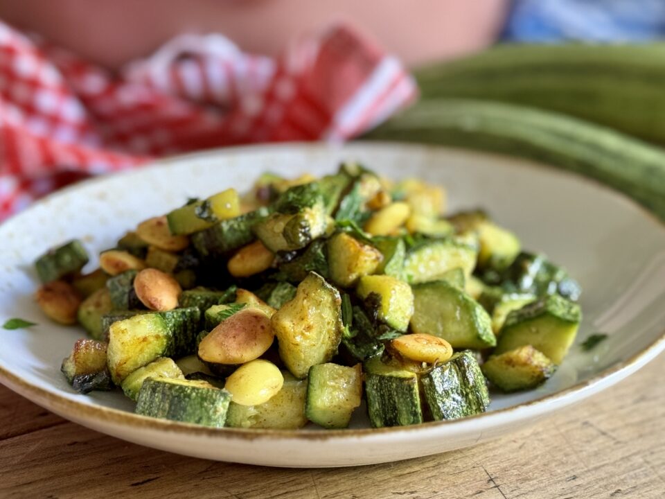 Zucchine trifolate conn mandorle al curry