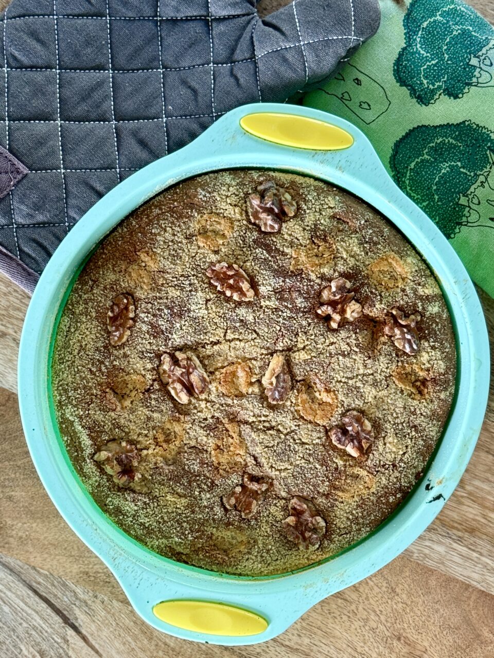 Torta campagnola di noci e patate, senza farina