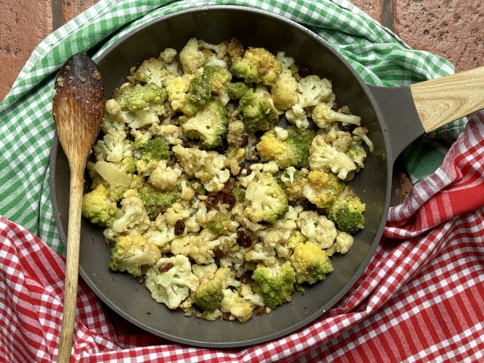 Broccoli e cavolfiore saltati in padella