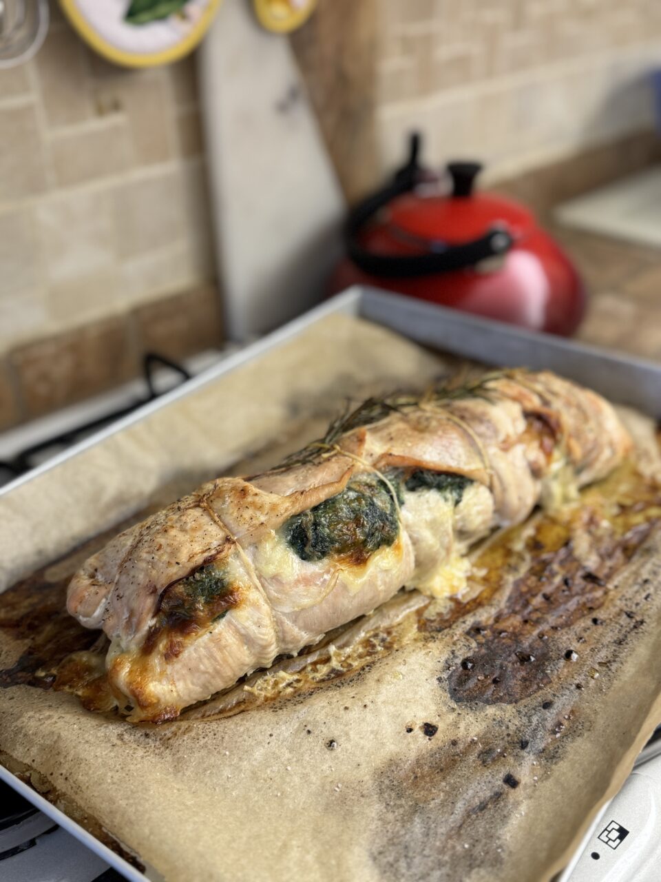 Arrosto ripieno di fesa di tacchino