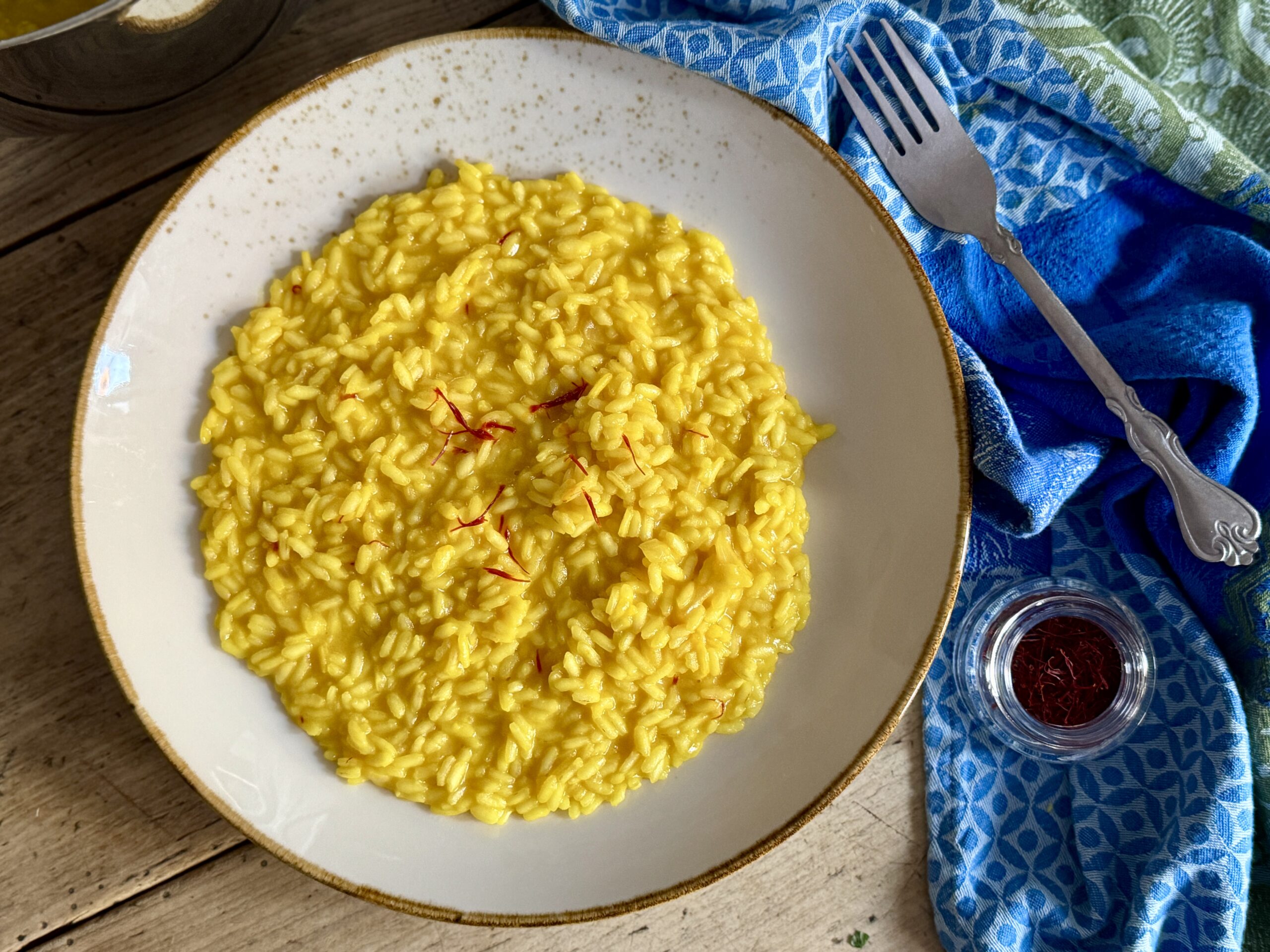 Risotto allo zafferano, versione vegetariana bella cremosa