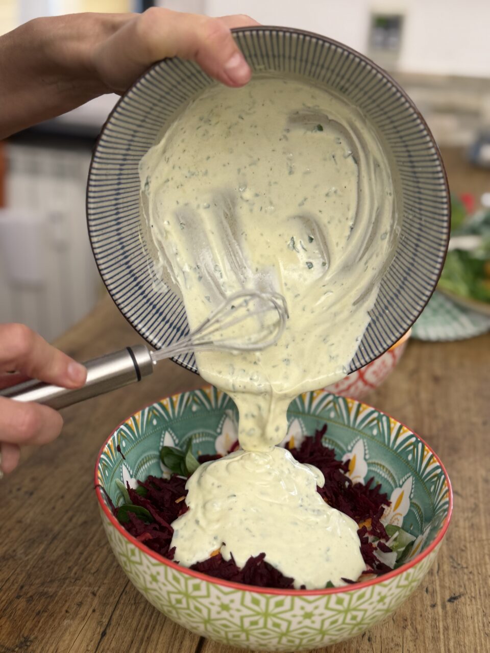 Salsa allo yogurt per condire l'insalata