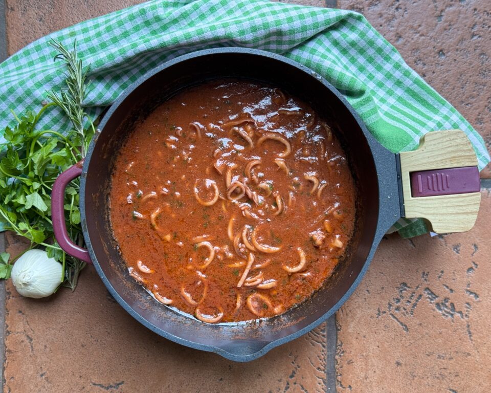 Sughetto di totani al pomodoro