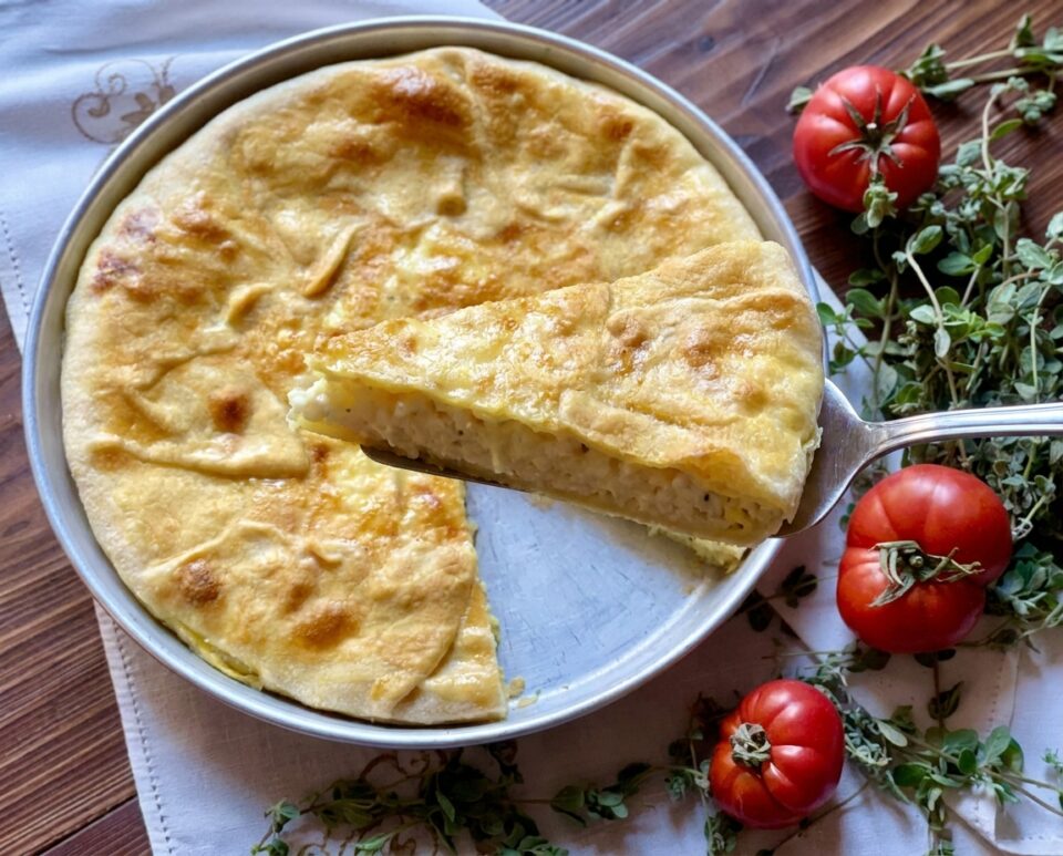 Torta di riso tradizionale genovese con pasta matta