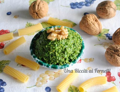 Pesto di rucola e noci