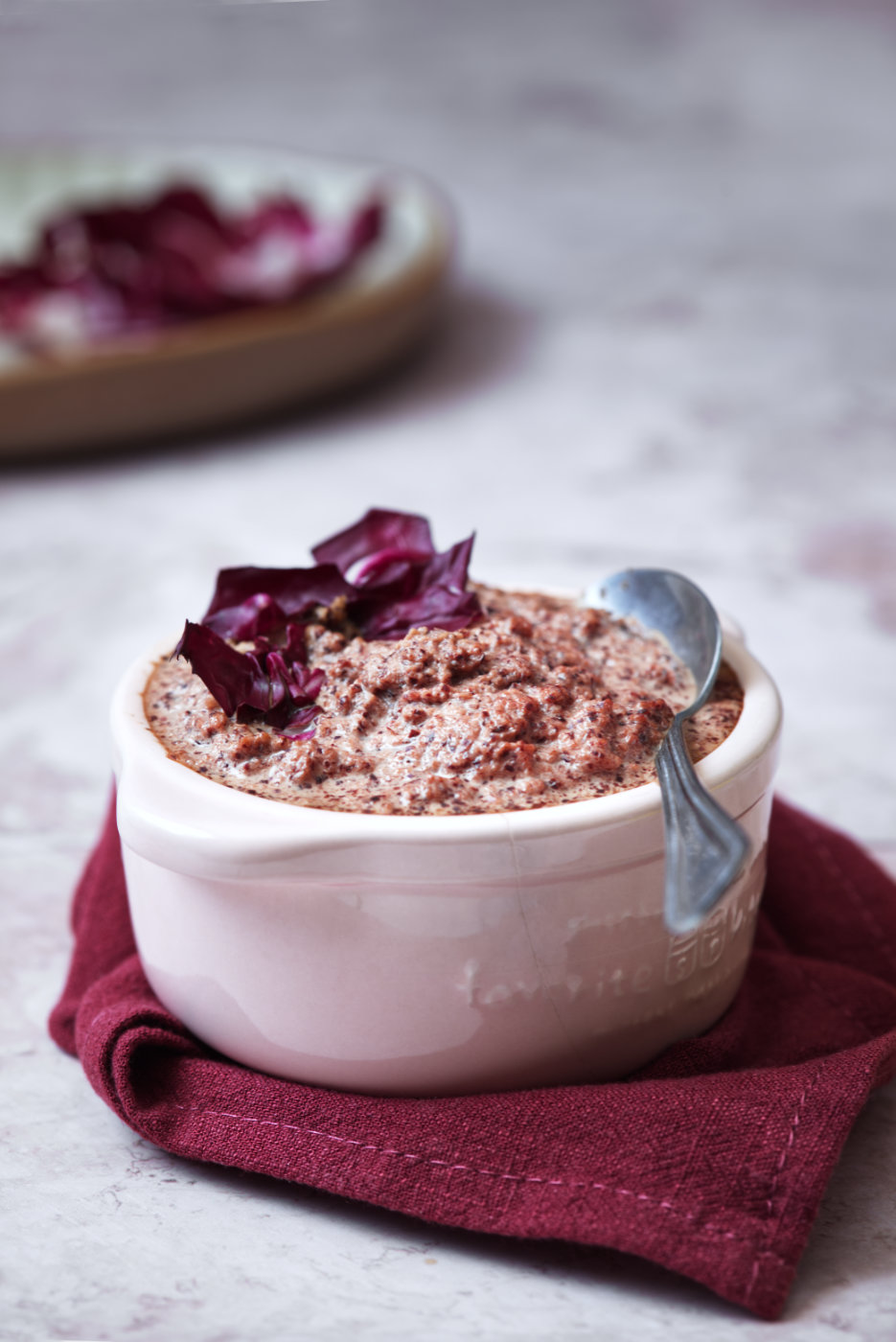 pesto di radicchio e mandorle light