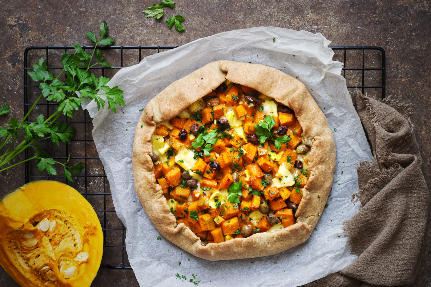 Galette salata con zucca e brie, ricetta vegetariana