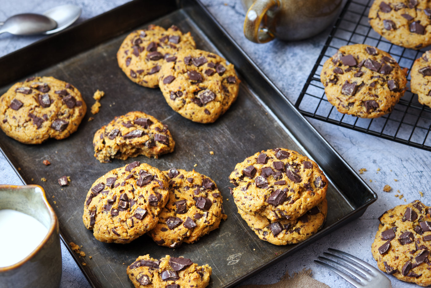 cookies ai ceci e cioccolato fondente