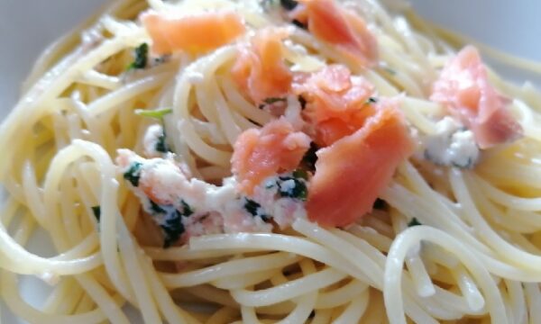Spaghetti al Salmone affumicato