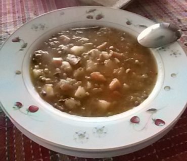 zuppa di legumi con alga kombu