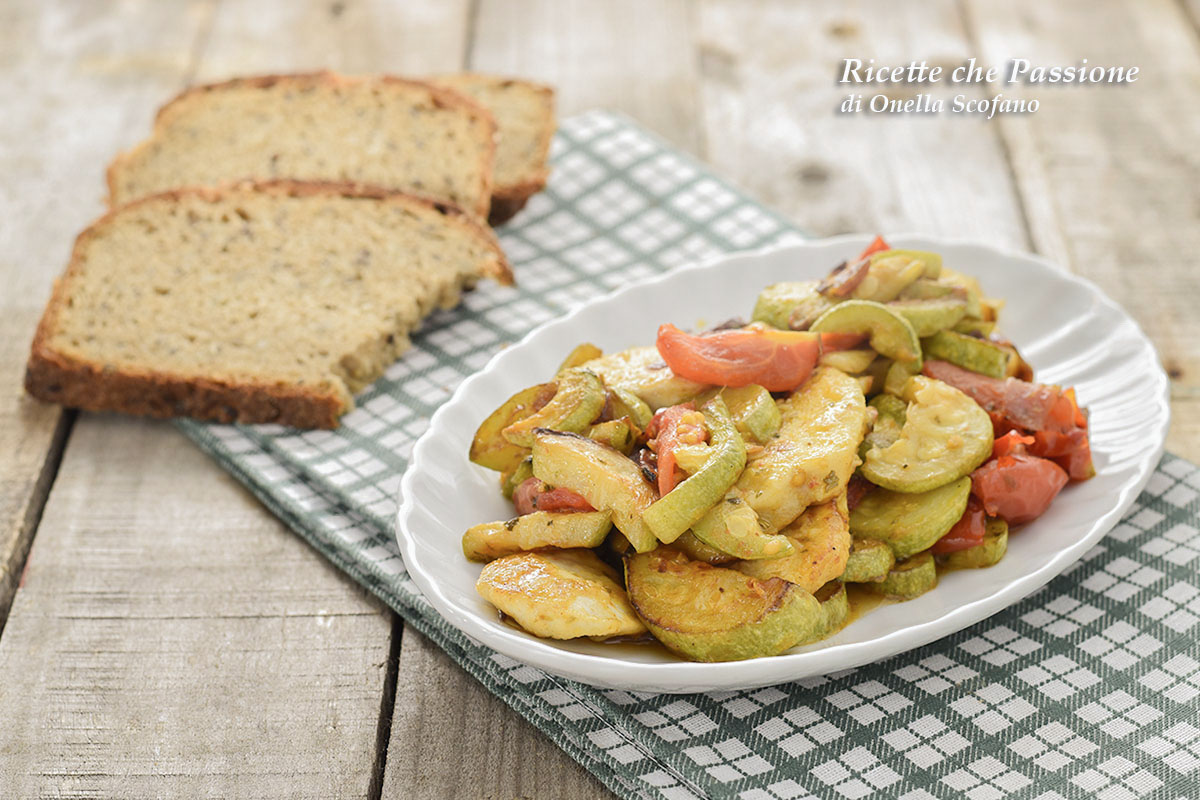 ricetta pollo con zucchine al curry