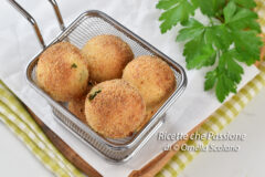 ricetta polpette di ricotta fritte