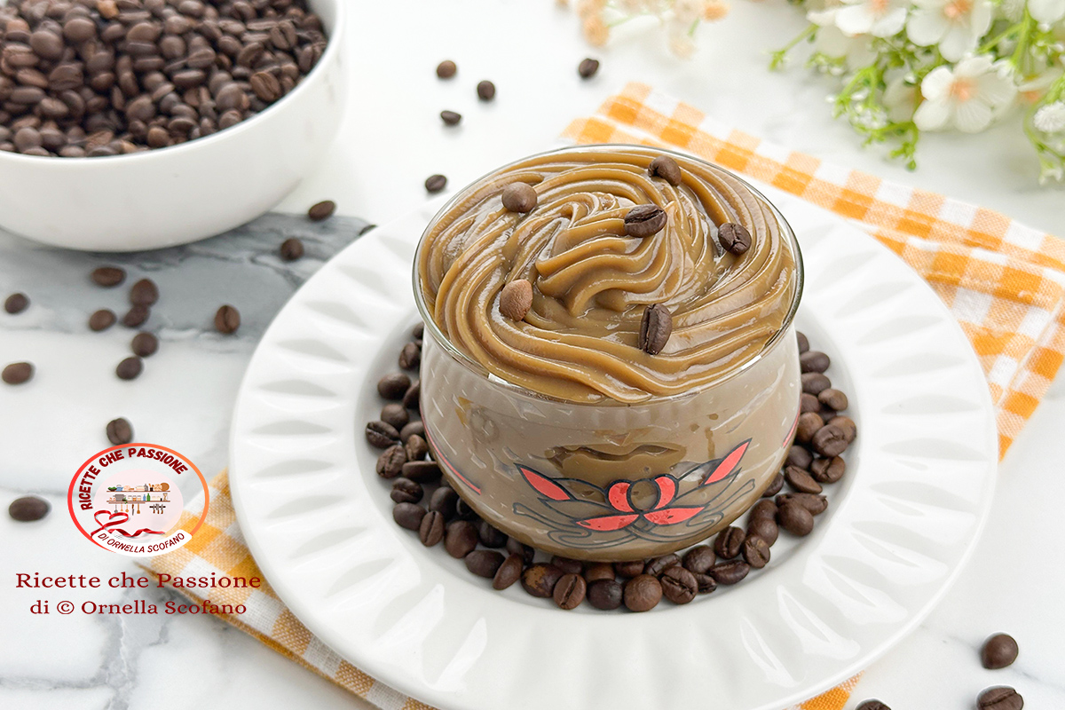 ricetta crema pasticcera al caffè
