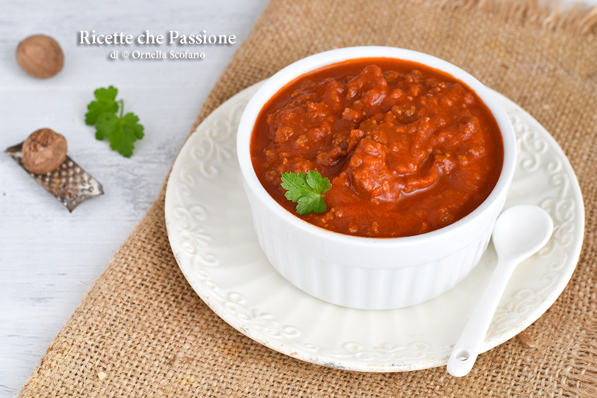 sugo con carne trita ricetta di casa