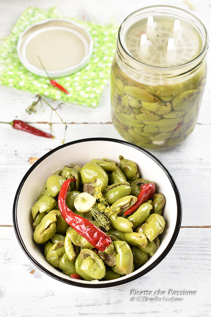 ricetta olive verdi schiacciate in salamoia