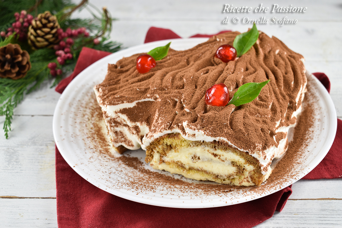 ricetta tronchetto di pandoro tiramisù