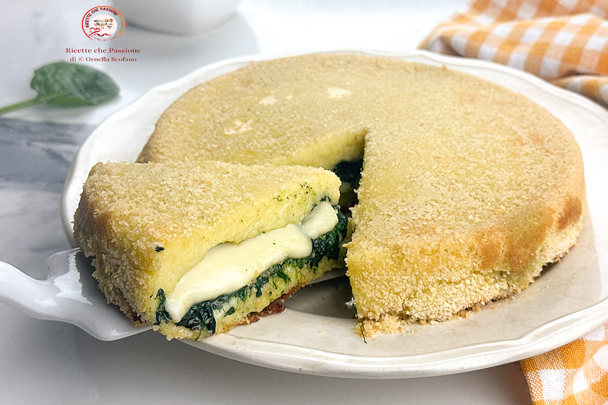 ricetta torta di patate e spinaci filante