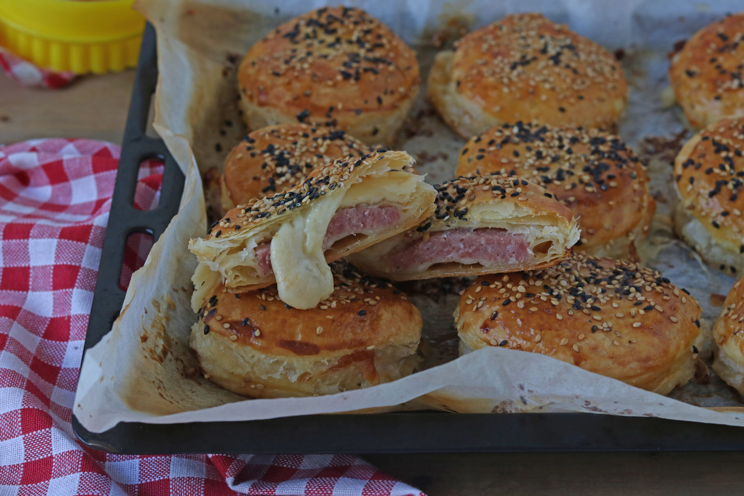bomboloni salati di sfoglia