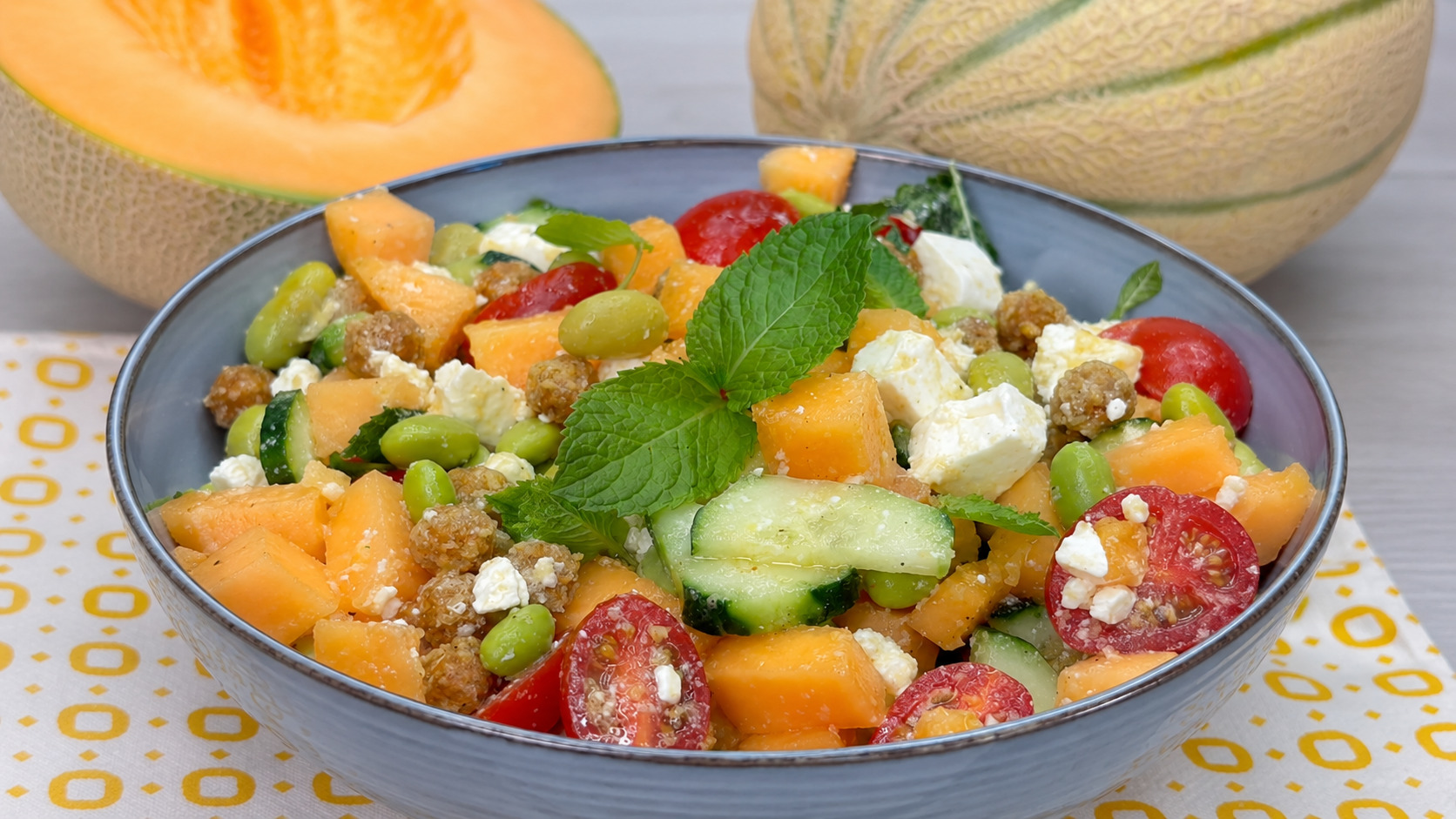 insalata di melone con ceci croccanti