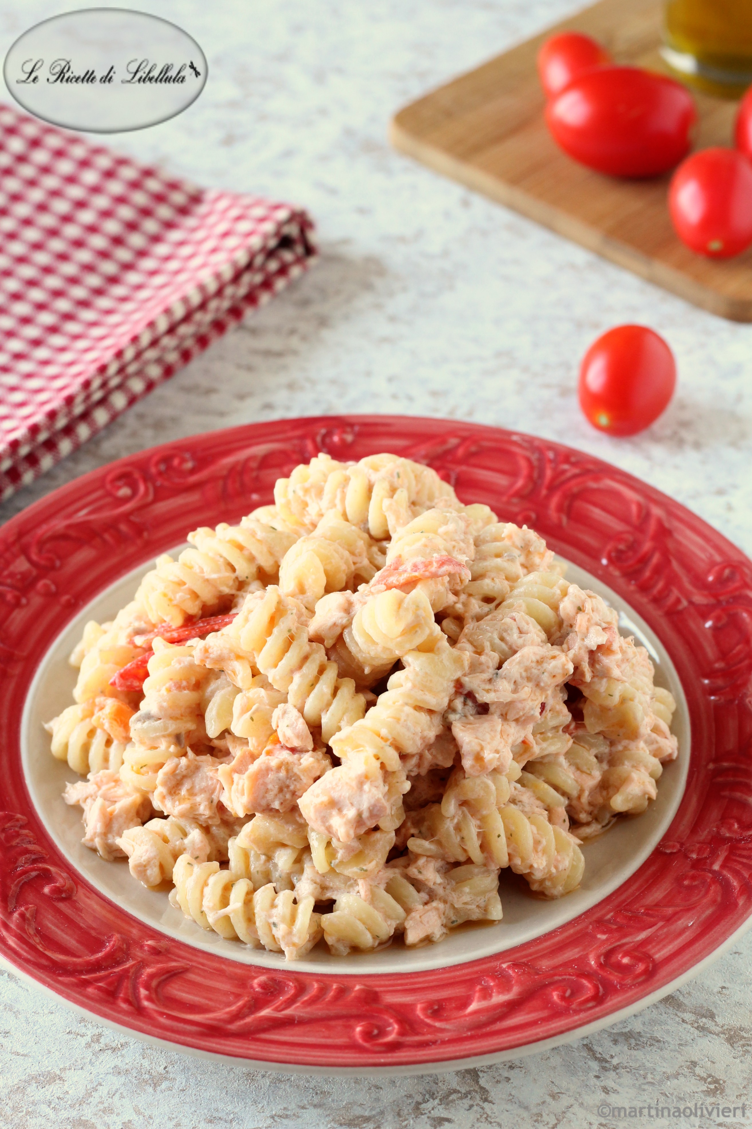 Pasta cremosa al salmone e pomodorini Le Ricette di Libellula