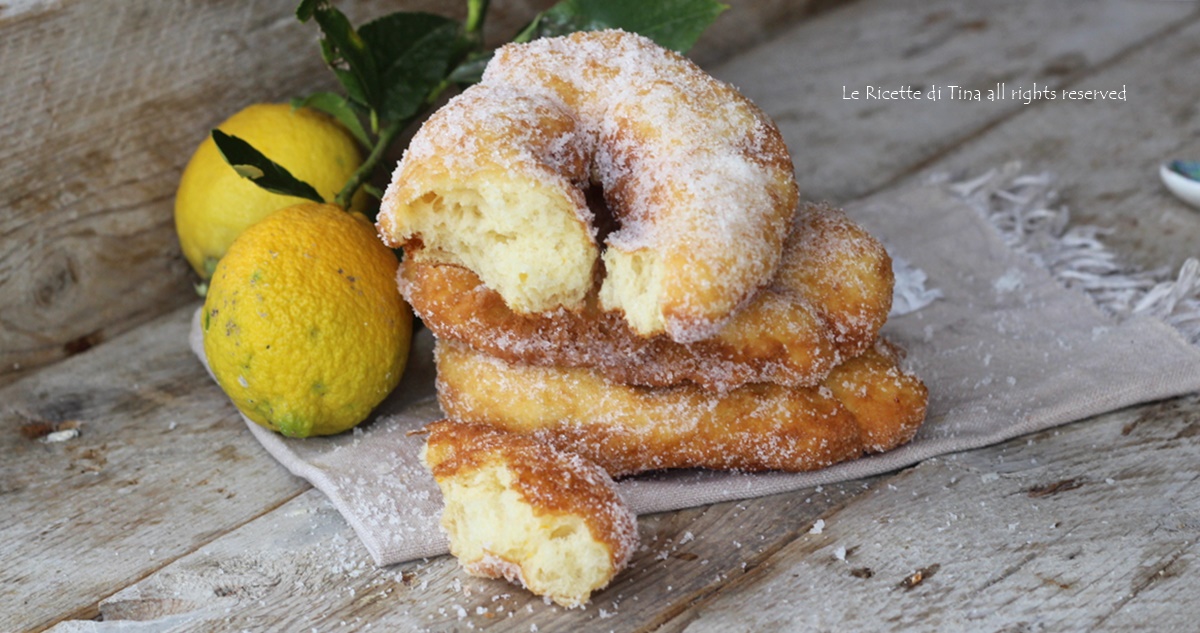 Graffe Dolci Zuccherate Con Patate Nell Impasto