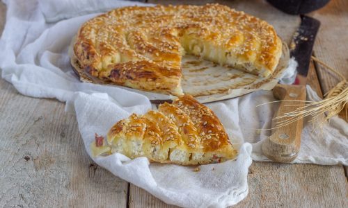 Torta girella di sfoglia salata Torta girella di sfoglia salata