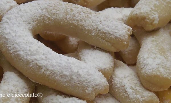 VanilleKipferl ricetta biscotti tradizionali biscotti alla vaniglia