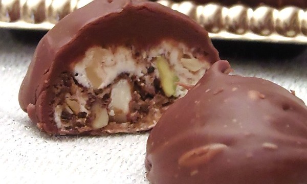 Cioccolatini al Torrone per Capodanno ,ricetta pochi ingredienti