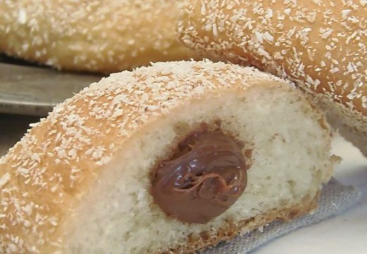 Brioches al latte di cocco e nutella