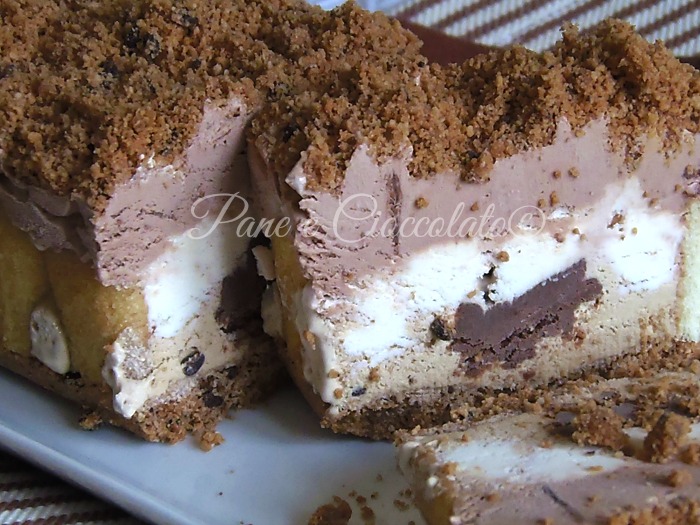 Semifreddo gelato al caffe' panna e nutella