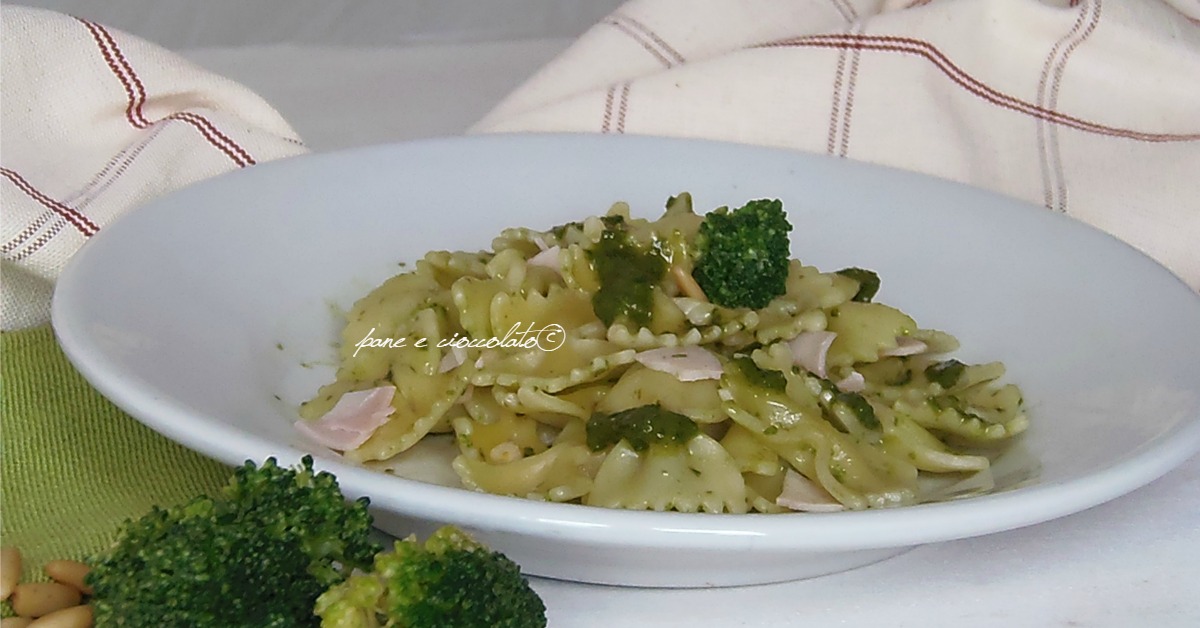 Pasta al pesto di broccoli 