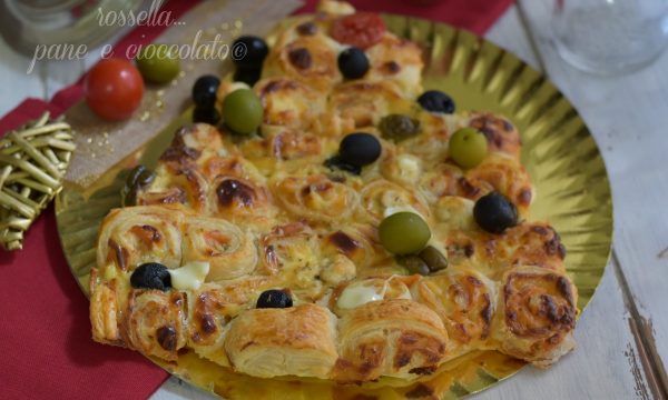 ALBERELLO DI Pasta Sfoglia e Salmone