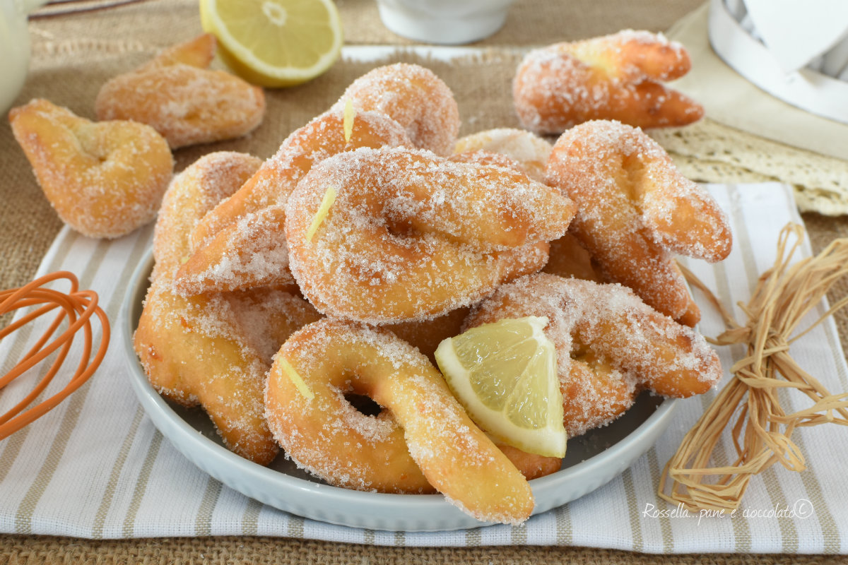 FIOCCHETTI Dolci SENZA LIEVITO al Limone