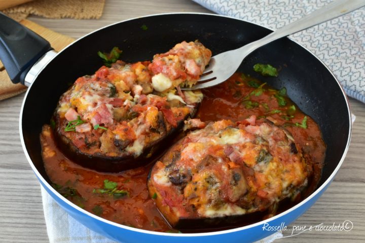 Melanzane Ripiene In Padella Con Prosciutto Cotto E Mozzarella Filante