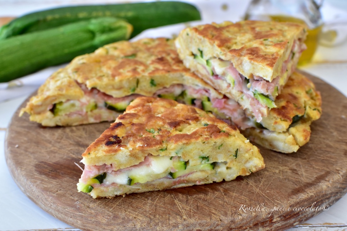 TORTA di Pane con Zucchine in Padella Ricetta veloce e Piatto unico
