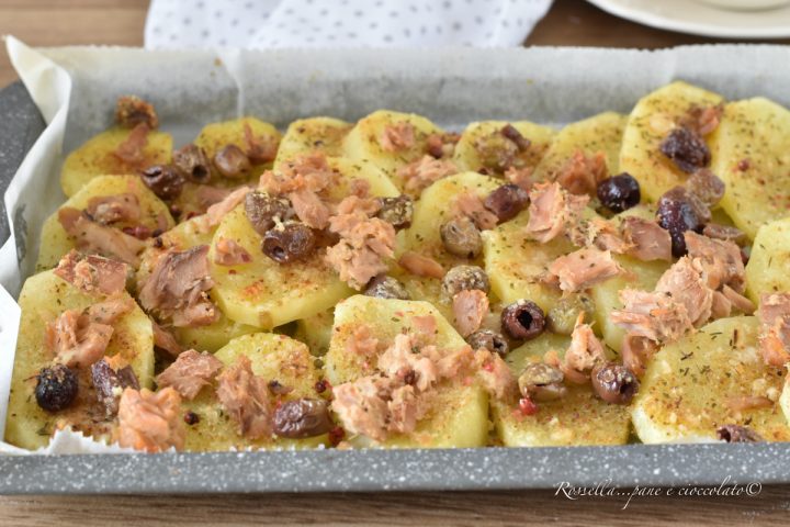 PATATE alla Siciliana con Olive e tonno la ricetta del Contorno al Forno tipico!