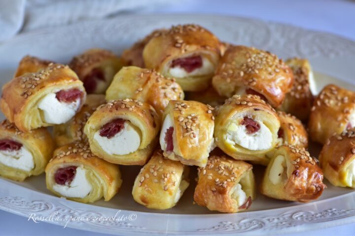 Rustici Mini Salame e Ricotta da ANTIPASTO con Pasta Sfoglia