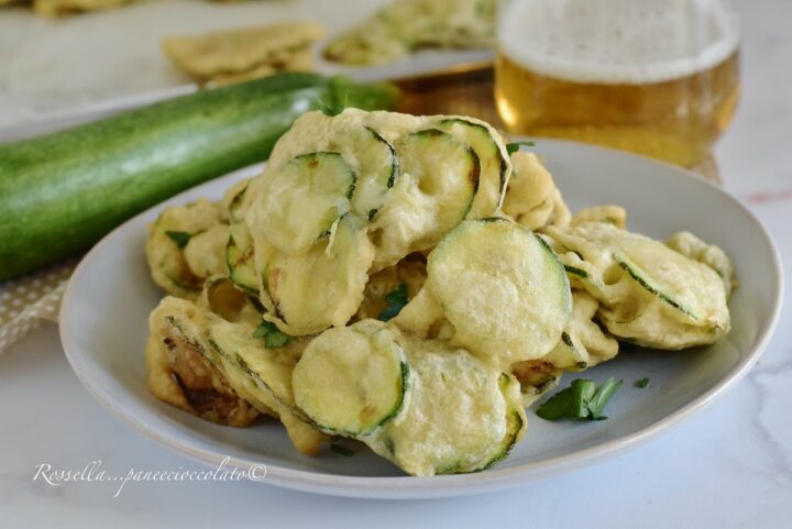 Frittelle di Zucchine alla Birra Croccantissime Ricetta Antipasto