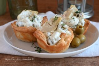 Cestini alle Olive e Carciofi ANTIPASTO di sfoglia Ricetta veloce
